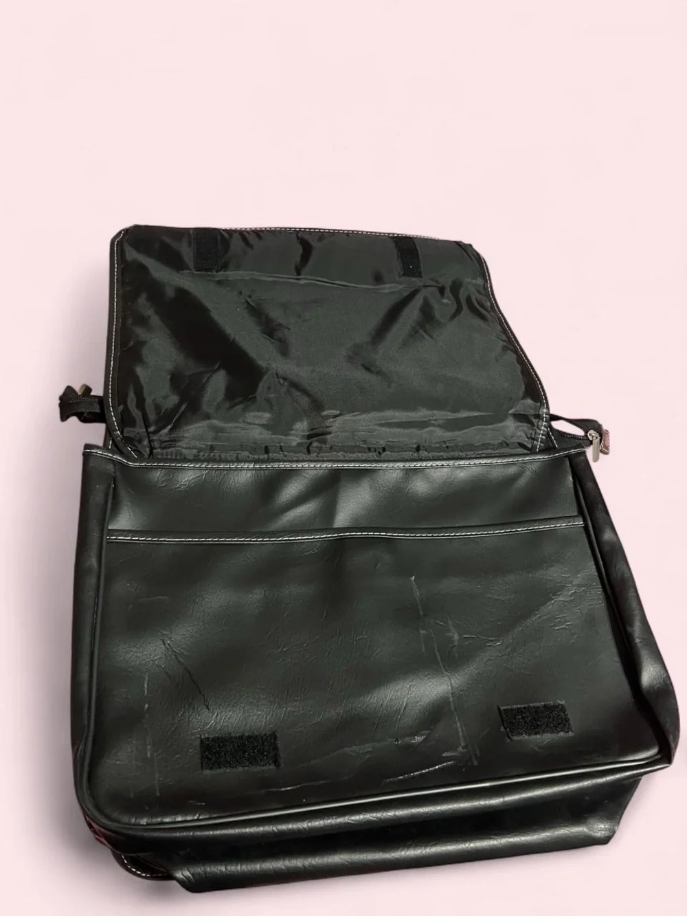 Black Leather Top-Handle Women's Bag - Classic Chic